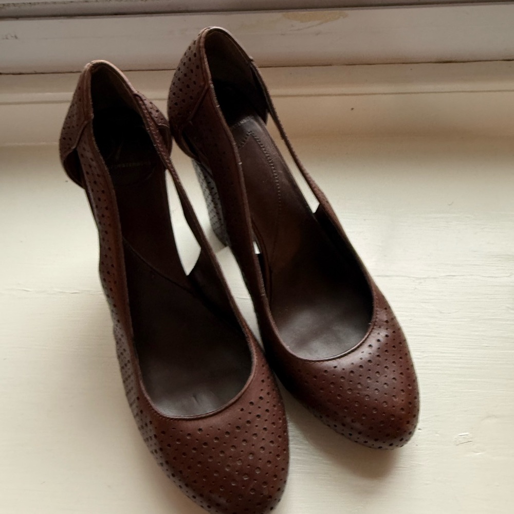 Diane Von Furstenberg Brown Heels